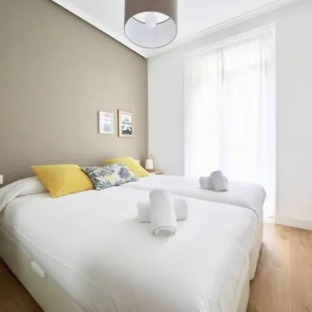 3 Bedroom House In The Heart Os דירה *